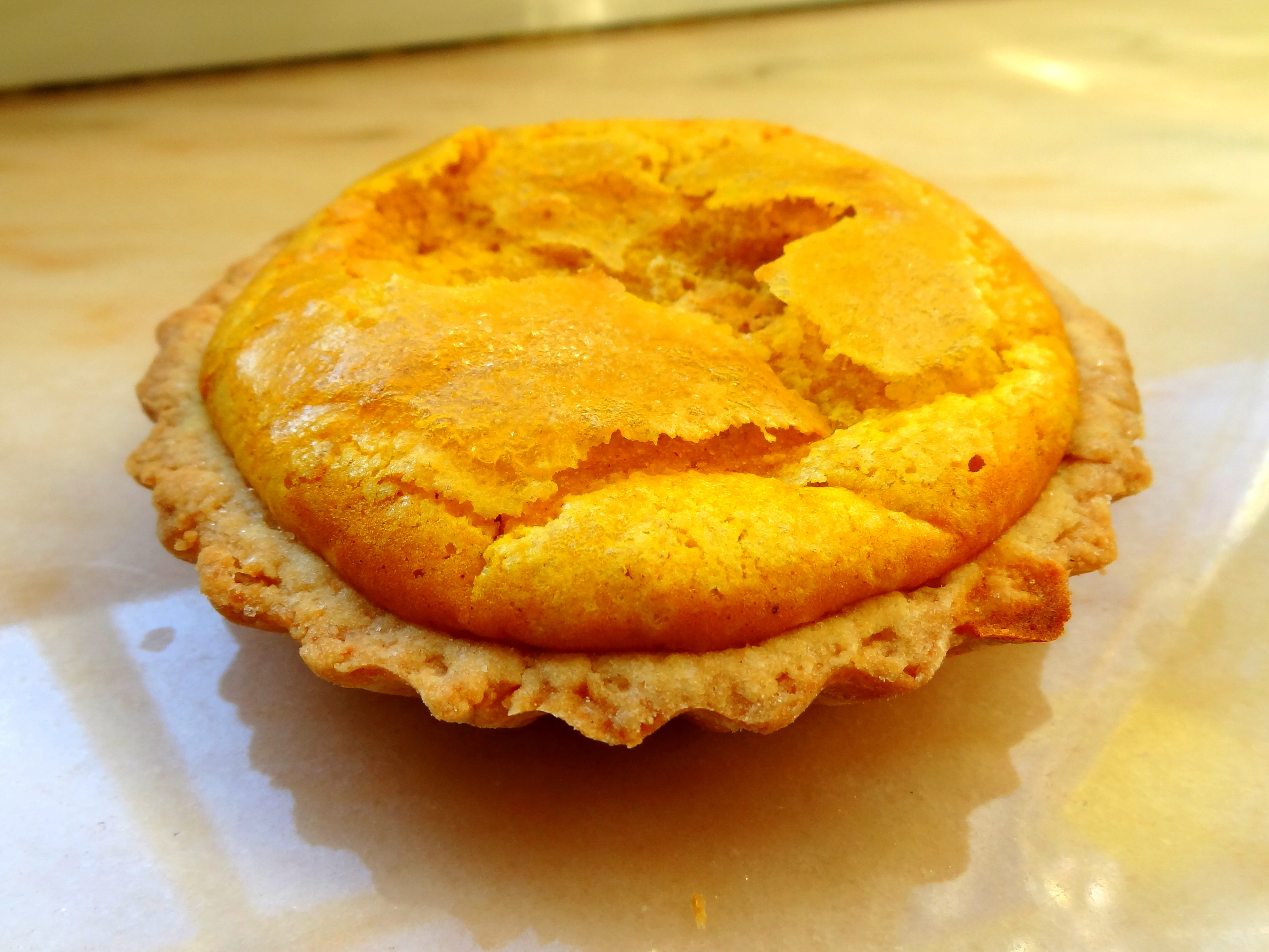 Mini pumpkin pie