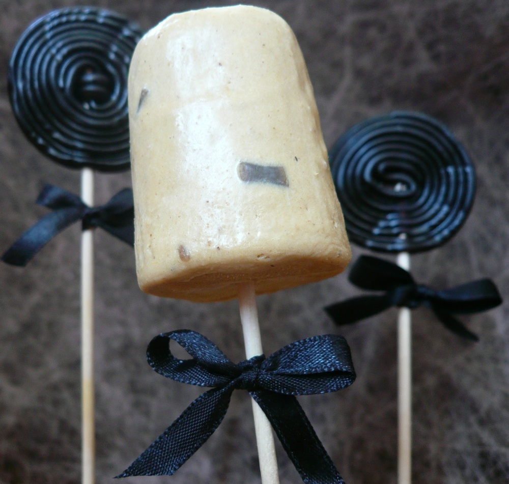 Glace à la réglisse