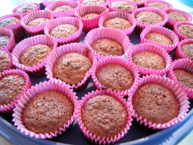 Muffins pommes, miel, chocolat