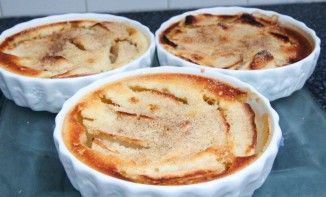 Clafoutis aux pommes et cannelle