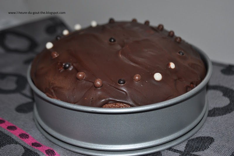 Sponge cake et sa crème au beurre chocolatée