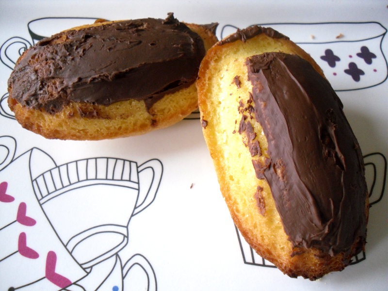 Madeleines coques en chocolat