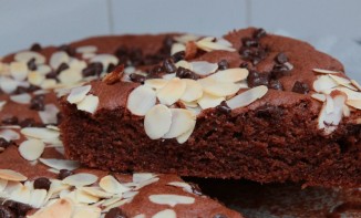 Gâteau tout choco et amandes craquantes