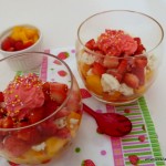 Verrines mangue fraises meringue