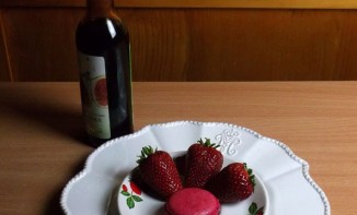 Macarons fraise-balsamique