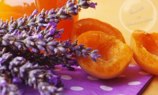 Confiture d'abricots et lavande