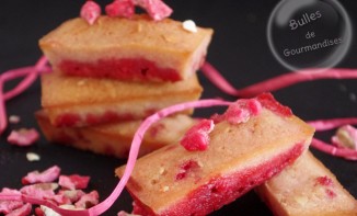 Financiers aux pralines roses