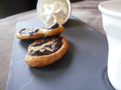 Palmiers chocolat noisettes, café gourmand Revol