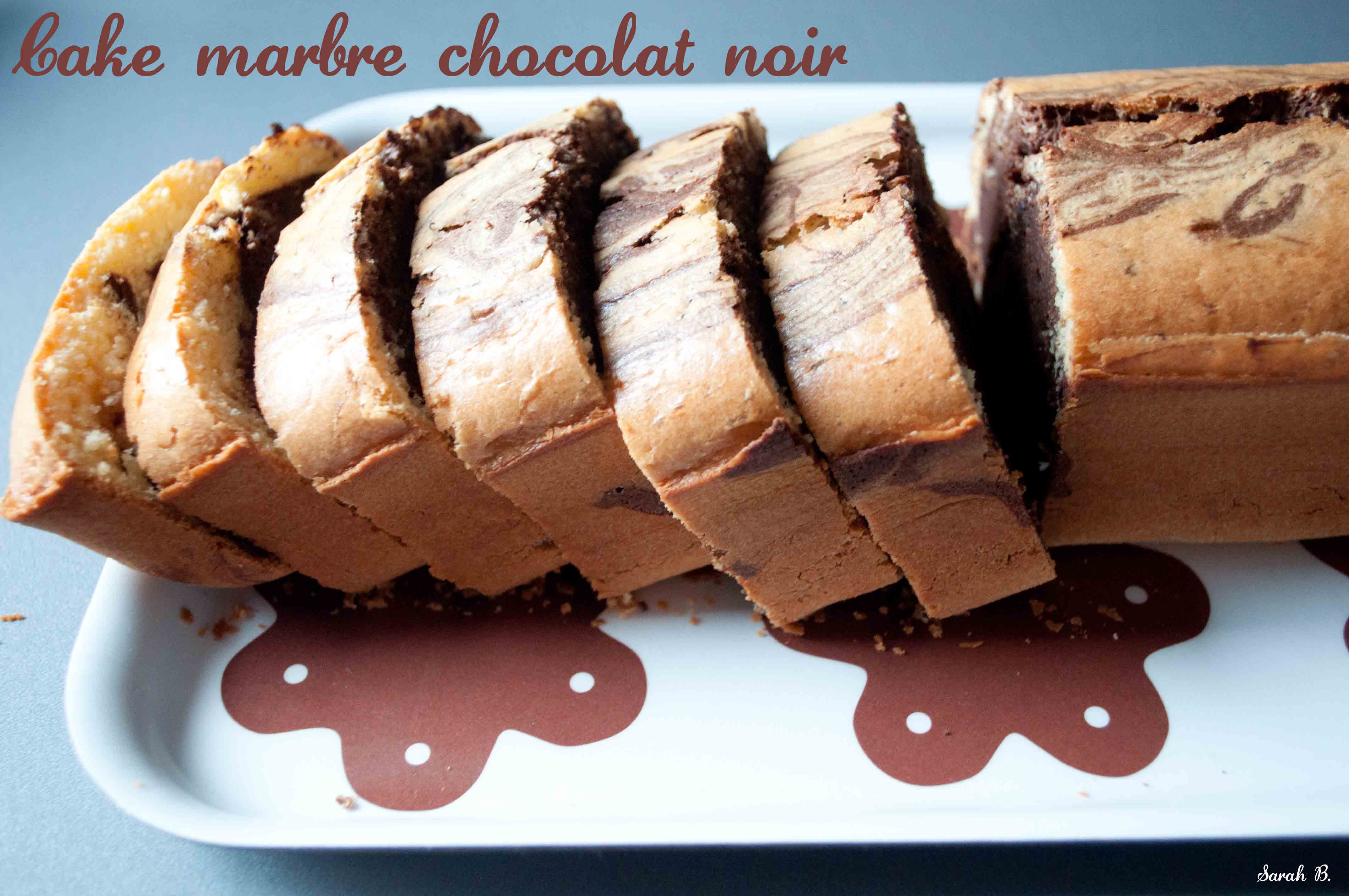 Cake marbré au chocolat noir