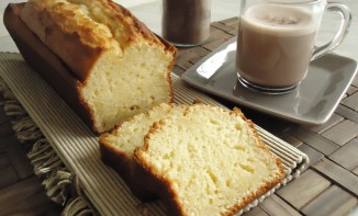 Cake au yaourt et son chocolat chaud maison