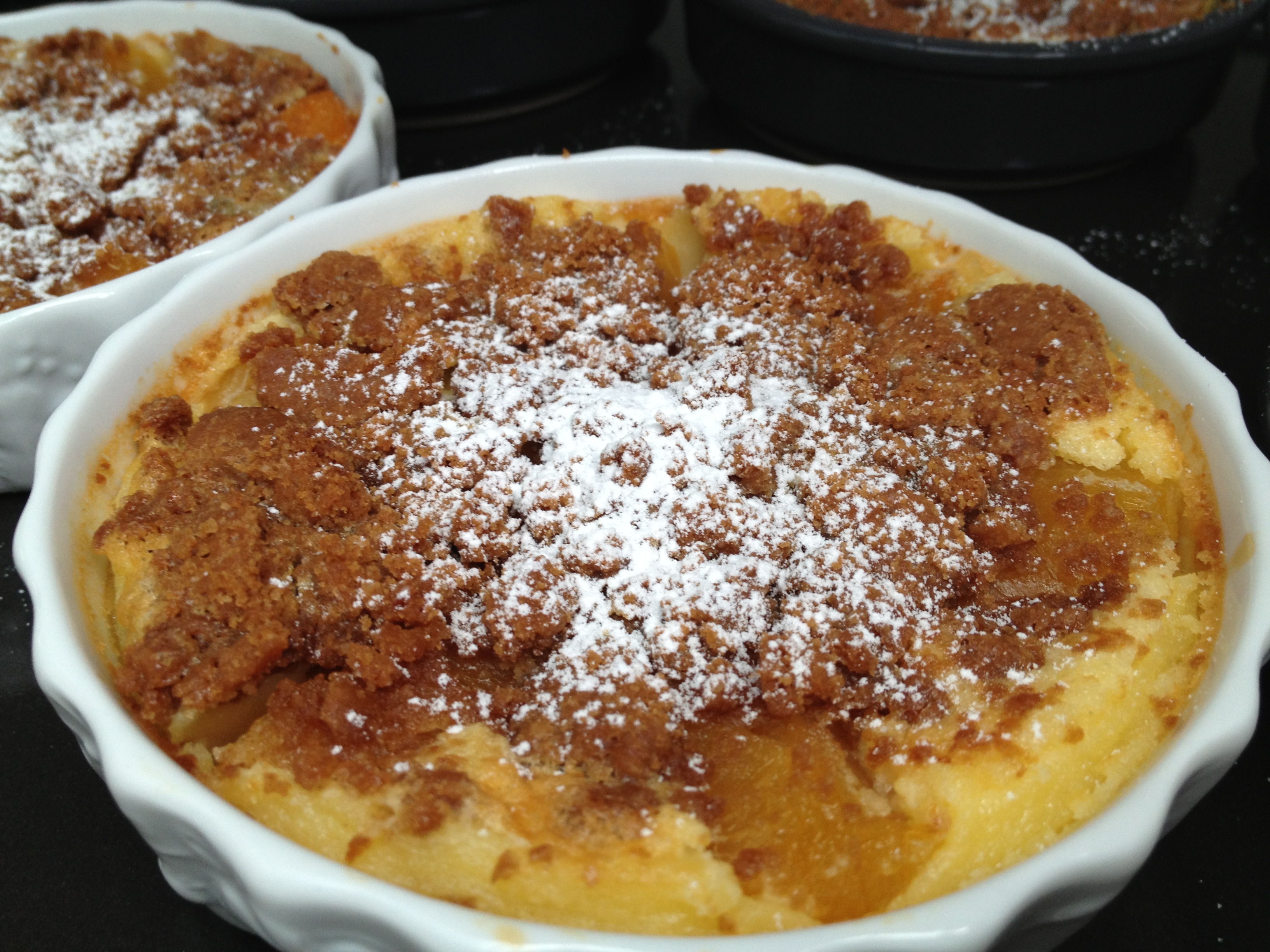 Clafou-crumble aux abricots et spéculoos