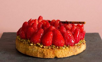 Tarte aux fraise Gariguettes et pistaches