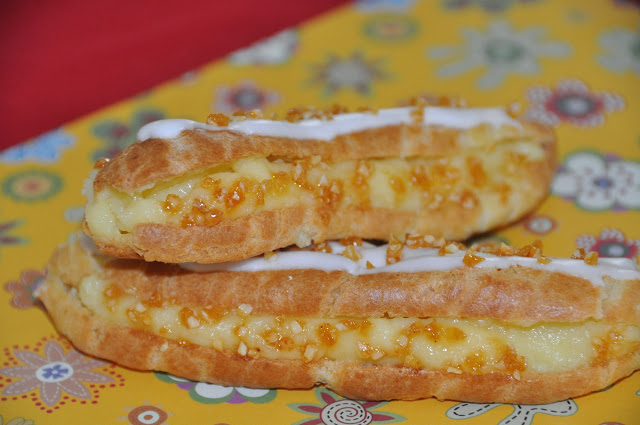 Eclairs au praliné et sa crème vanille/éclats de nougatine
