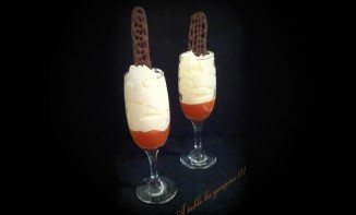 Mousse chocolat blanc, confiture goyave