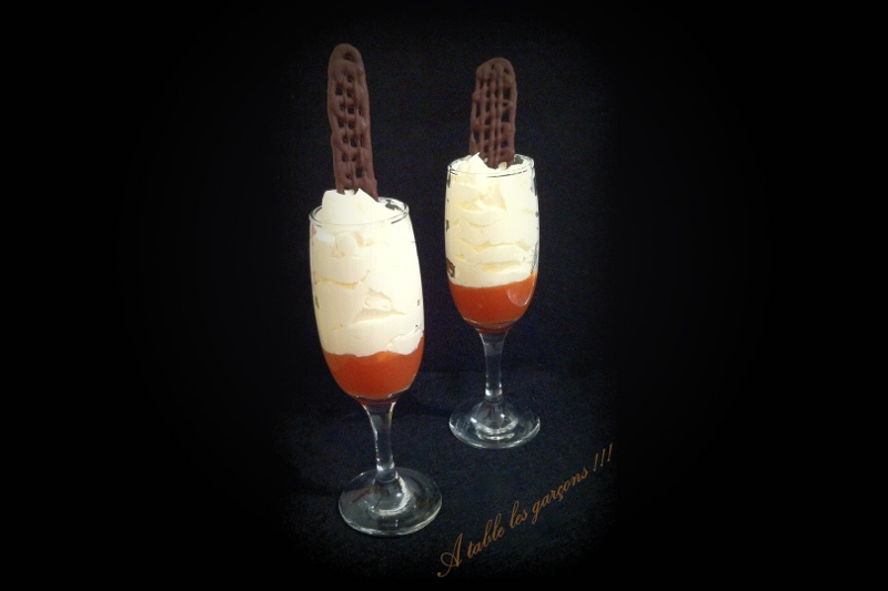 Mousse chocolat blanc et confiture de goyave