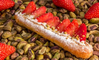 Eclairs craquelés chantilly fraises