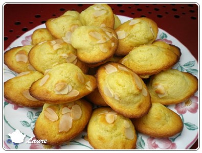 Madeleines aux amandes