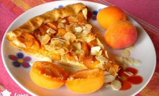 Tarte abricots et amandes