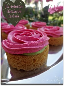 Tartelettes rhubarbe fraises