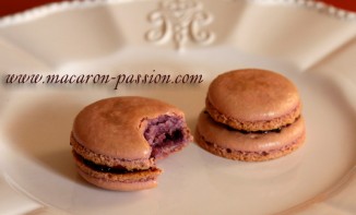 Macarons à la mûre