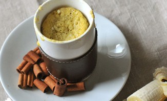 Mug cake banane