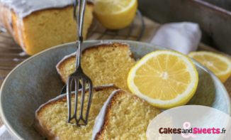 cake au citron nappé au glaçage au sucre